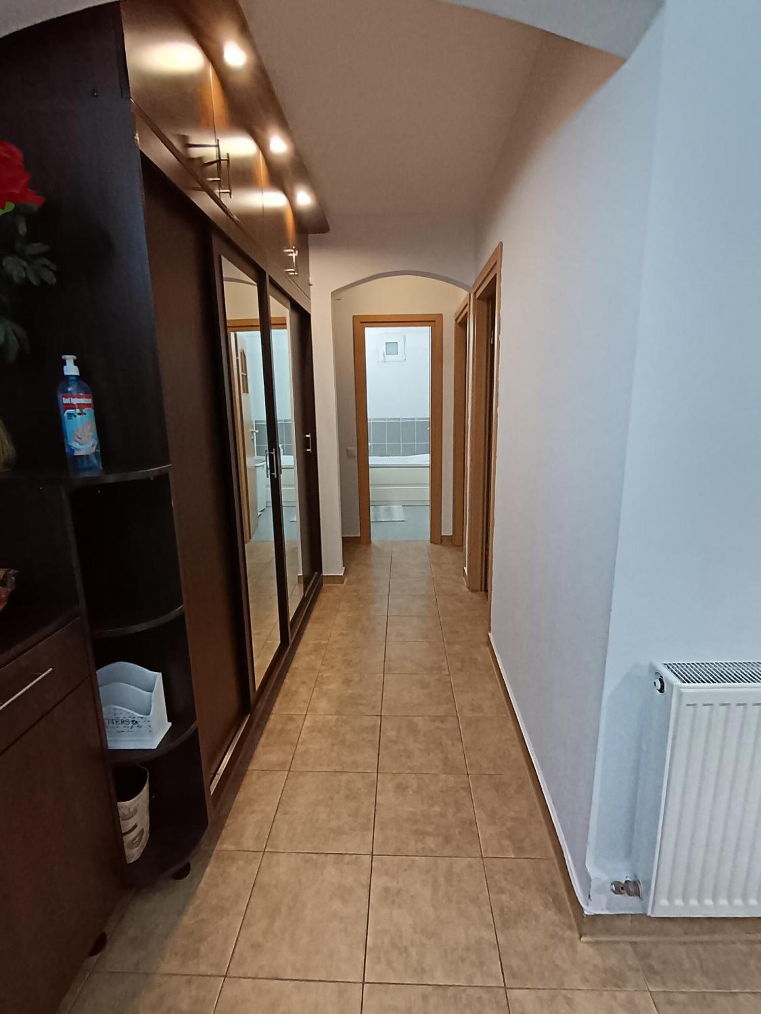 Adrian Home 3 Rooms Apartment Плоєшті Екстер'єр фото