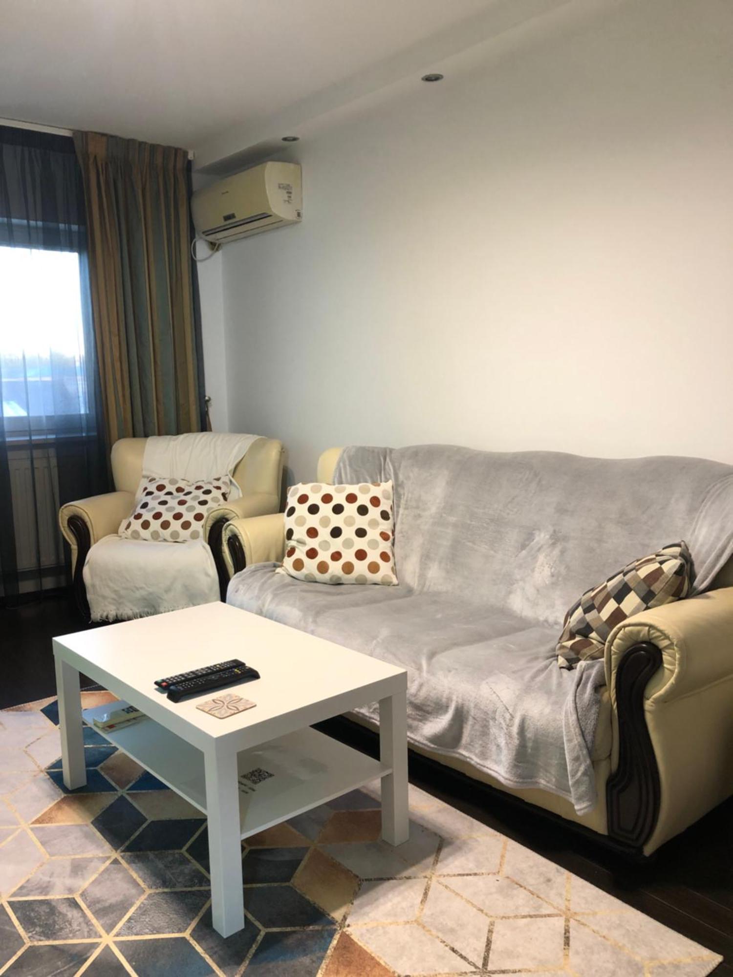Adrian Home 3 Rooms Apartment Плоєшті Екстер'єр фото